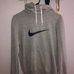 nike turtle neck sweatshirt